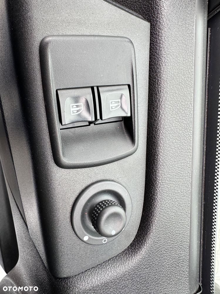 Opel VIVARO Zabudowa Warsztatowa BOTT / Serwis Mobilny FV23% - 38