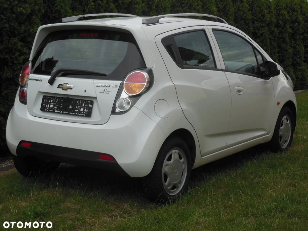 Chevrolet Spark 1.2 LS+ - 6