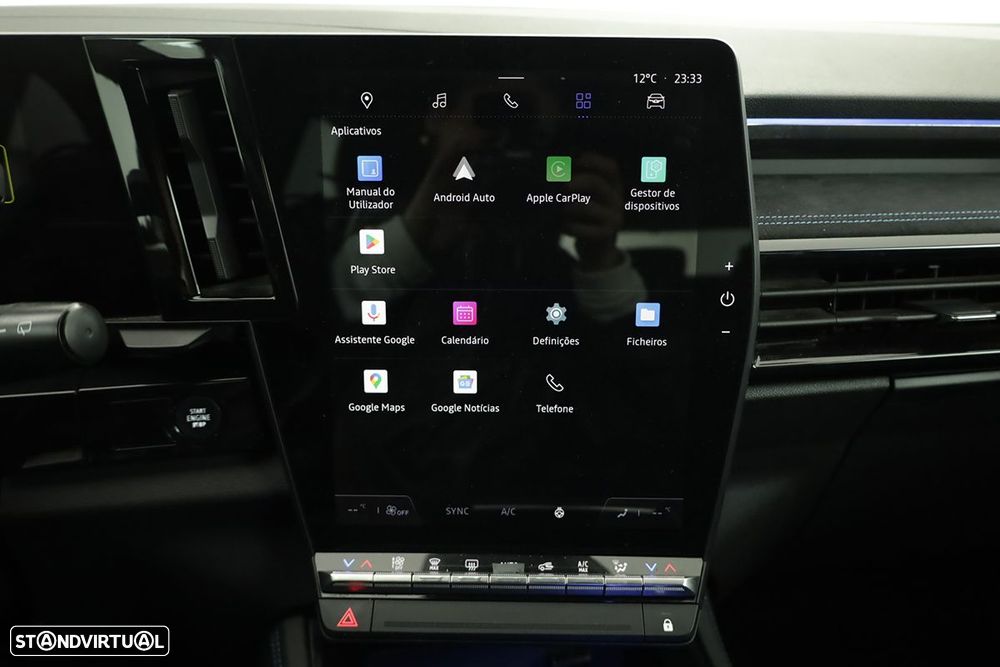 Renault Austral 1.2 E-Tech Techno Espirit - 10