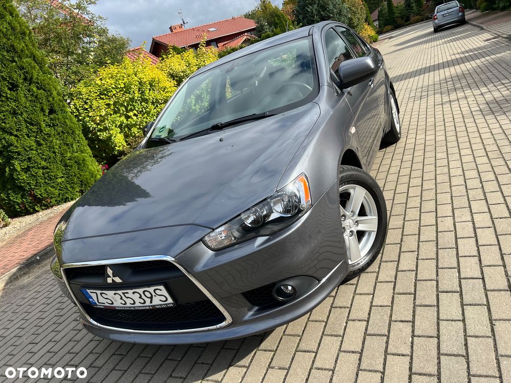 Mitsubishi Lancer 1.8 Intense - 1