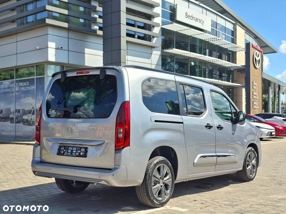 Toyota Proace City Verso Long 1.5 D-4D Family - 2