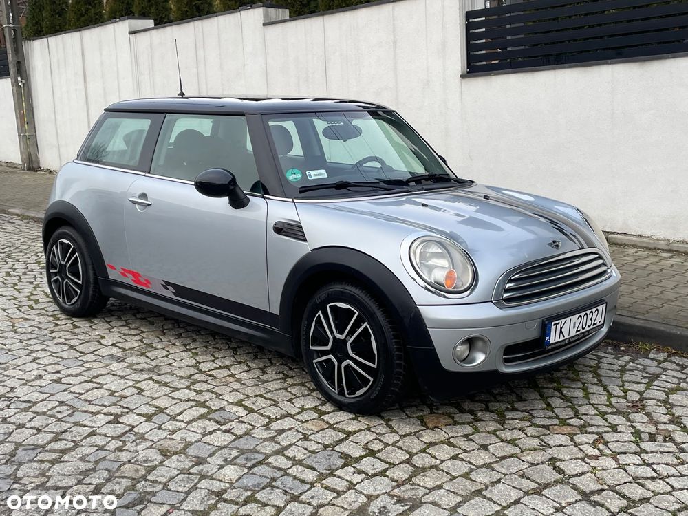 MINI Cooper Standard - 1