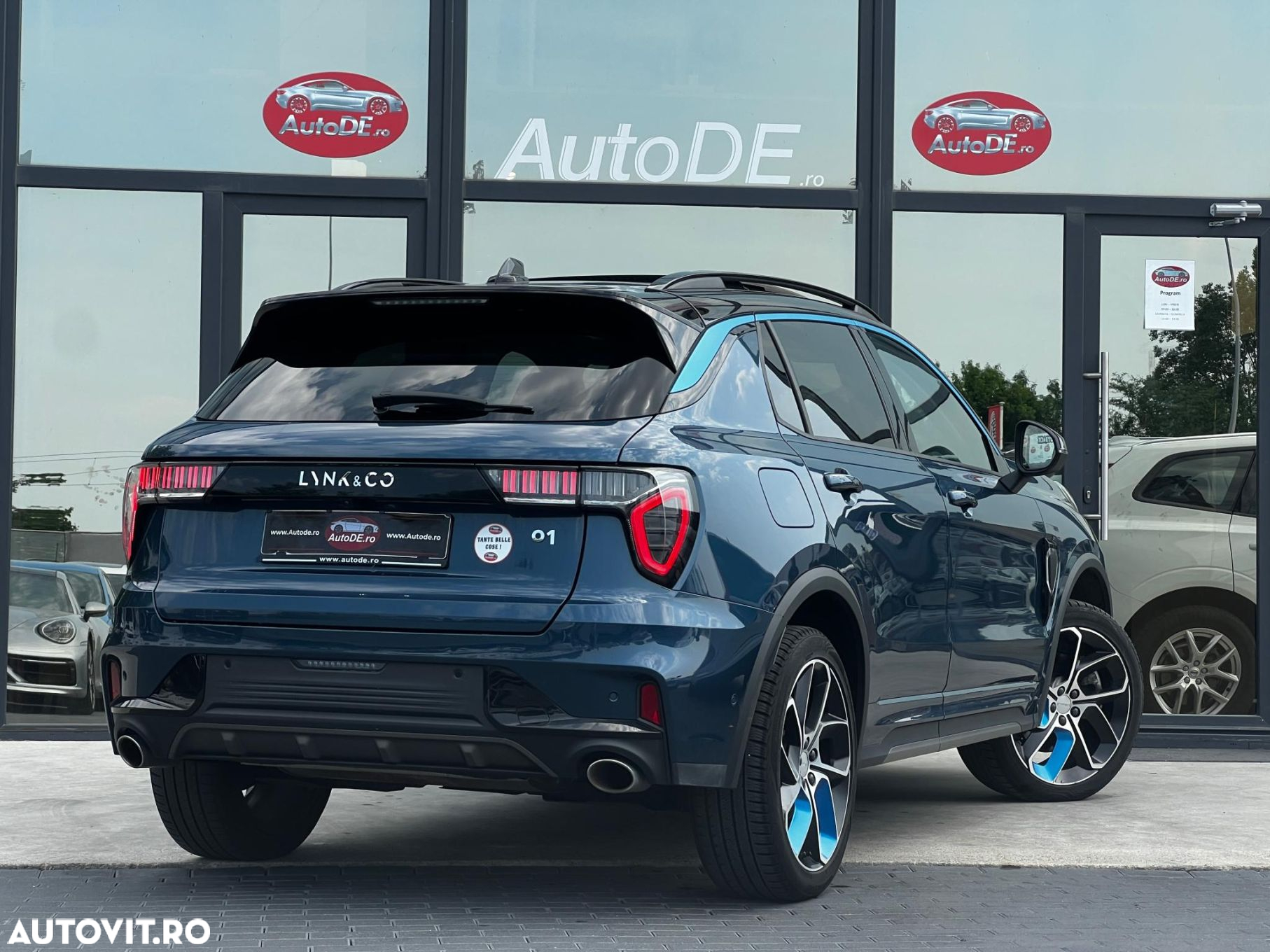 Lynk&Co 01 - 4