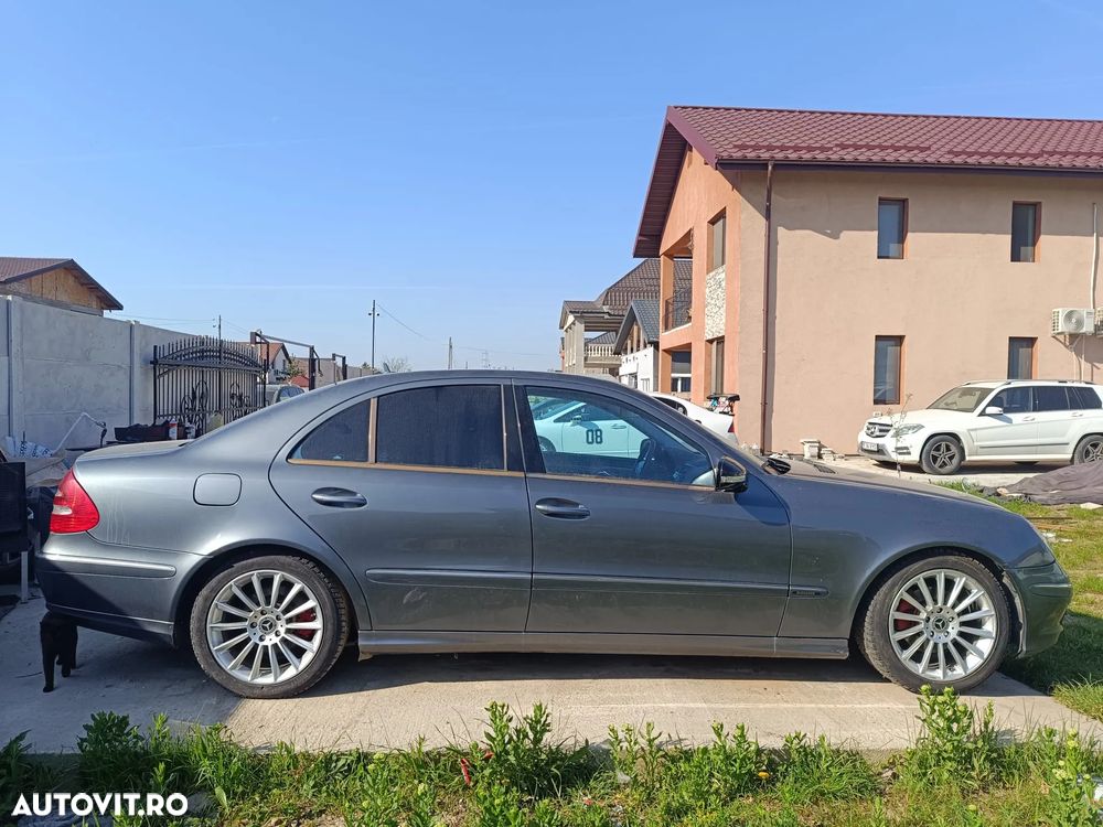 Mercedes-Benz E 220 CDI Automatik Avantgarde - 4