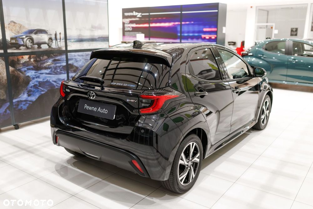 Toyota Yaris Hybrid 1.5 Style - 21