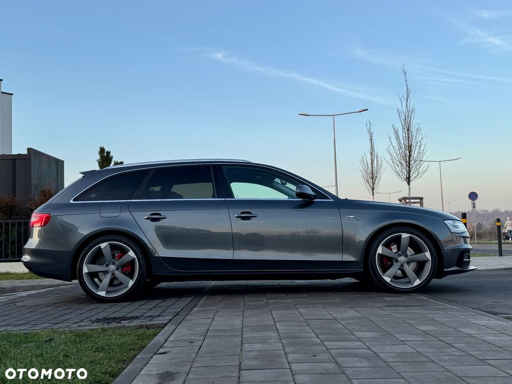 Audi A4 Avant 2.0 TDI DPF clean diesel S line Sportpaket - 3
