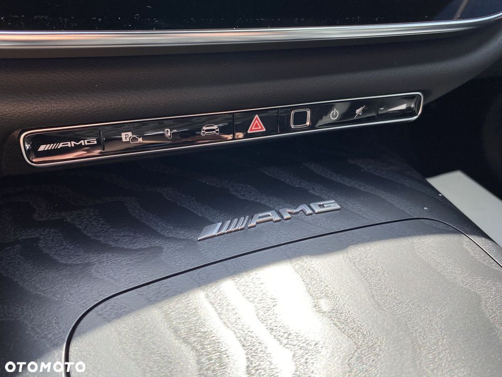 Mercedes-Benz Klasa E - 23