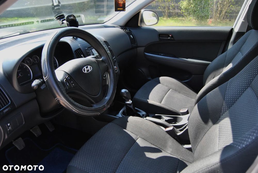 Hyundai i30 1.6 Comfort - 5