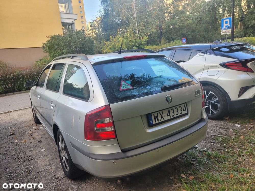 Skoda Octavia 2006 photo 3