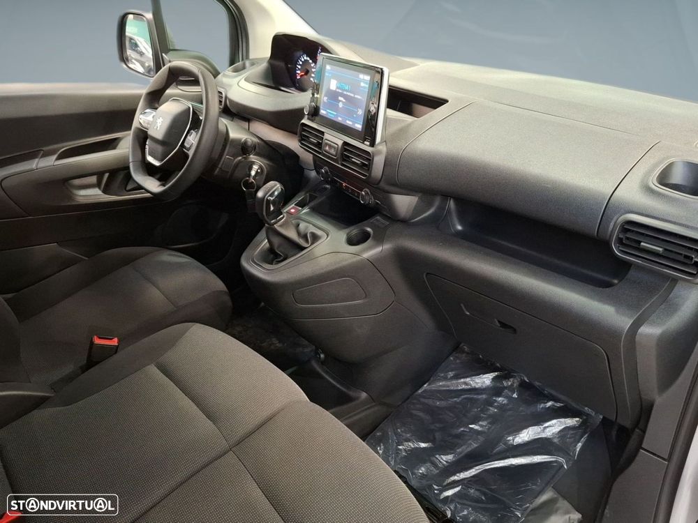 Peugeot Partner - 17