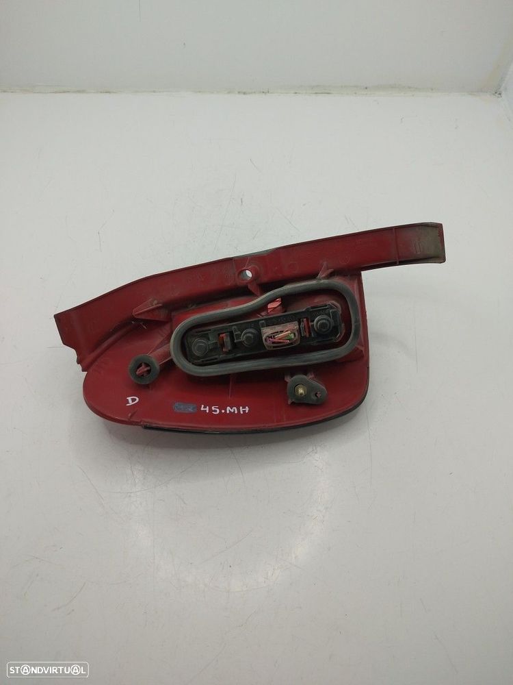 Farolim Stop Dto Peugeot 306 Break (7E, N3, N5) - 4