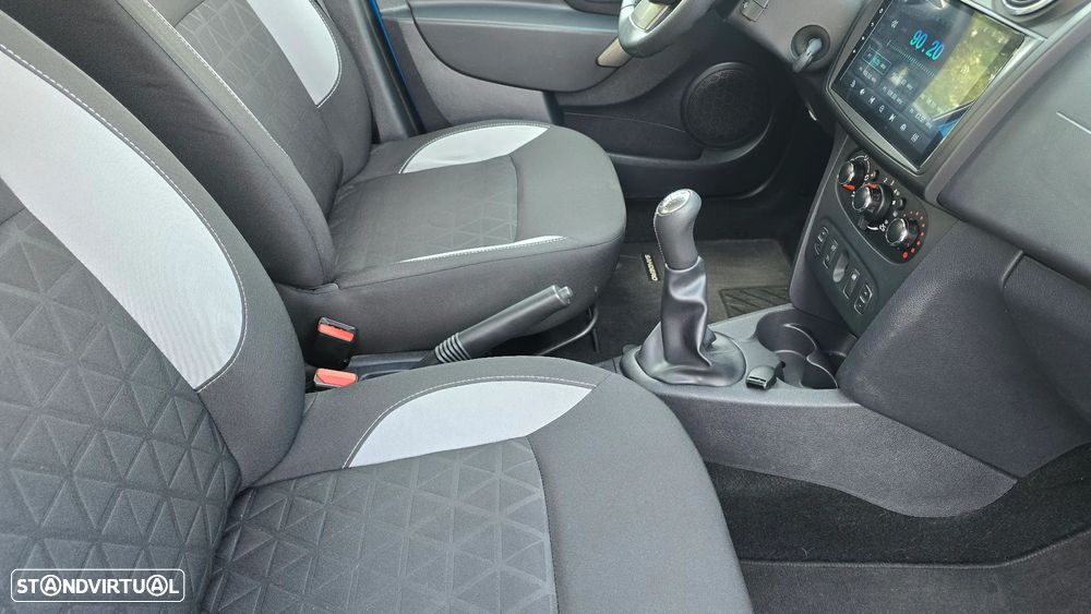 Dacia Sandero 0.9 TCe Stepway - 45