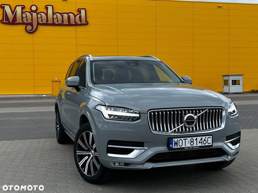 Volvo XC 90 - 1