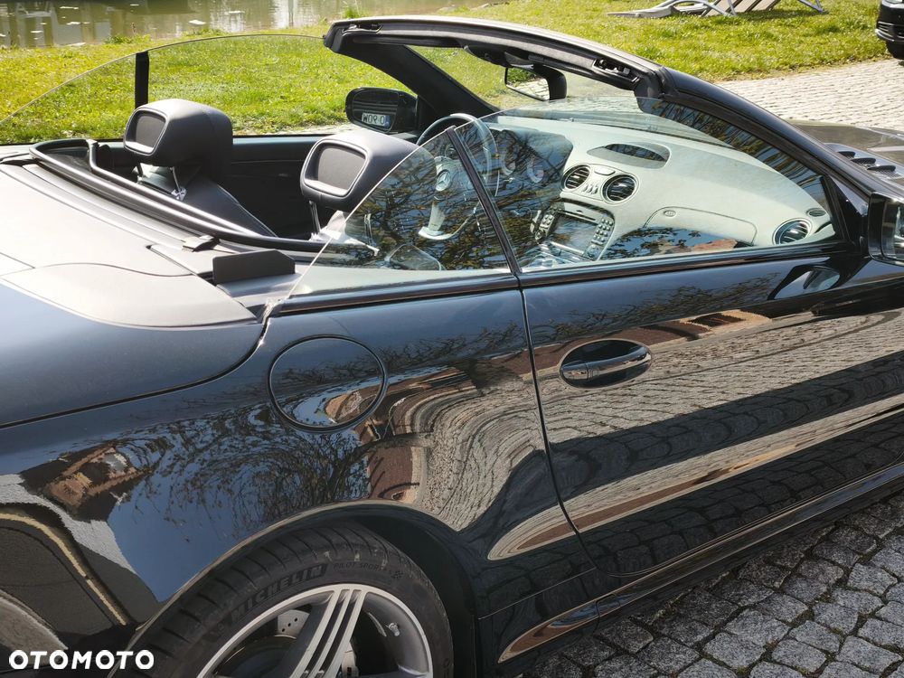 Mercedes-Benz SL 63 AMG SPEEDSHIFT MCT - 36
