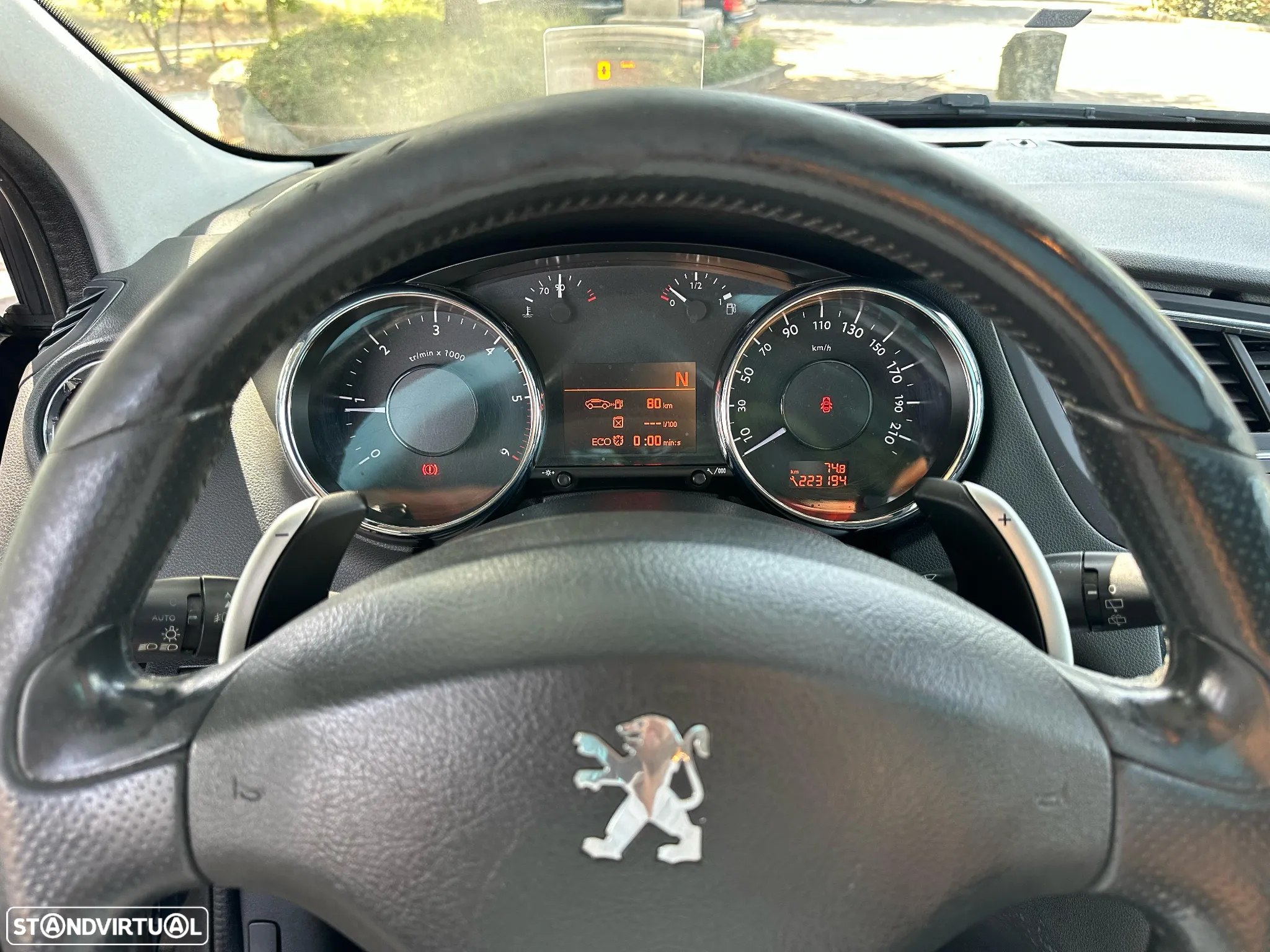 Peugeot 5008 1.6 E-HDi 7L Allure J17 CMP6 - 14