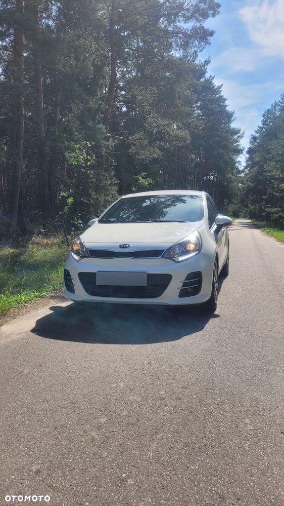 Kia Rio 1.2 Business Line Plus - 27