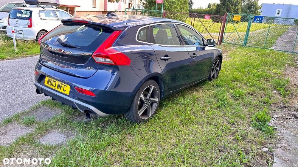 Volvo V40 - 2