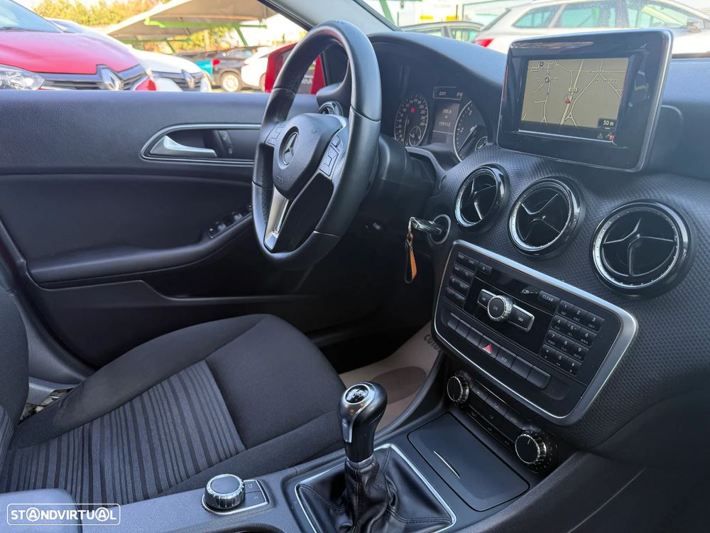 Mercedes-Benz A 180 CDI (BlueEFFICIENCY) - 24