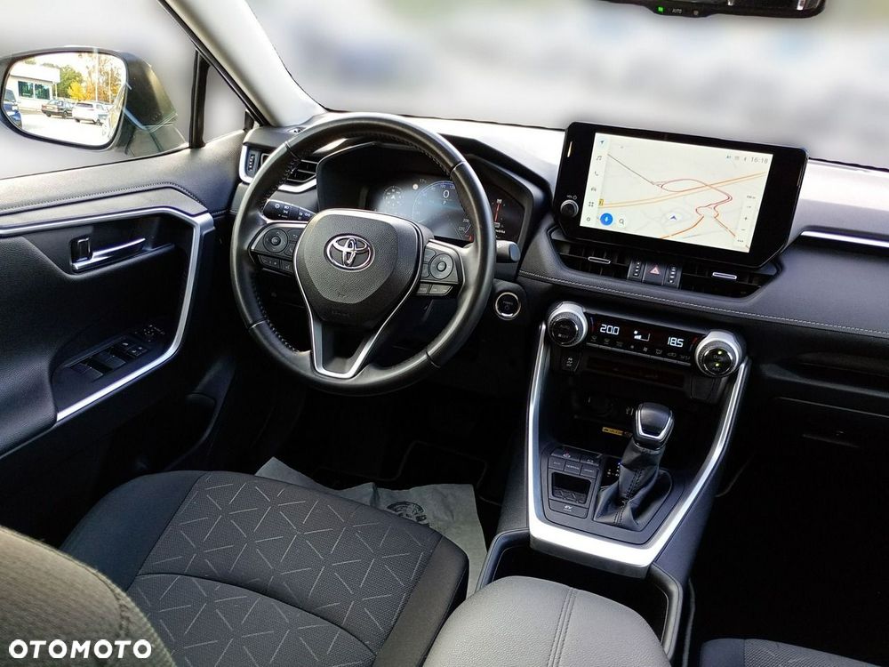 Toyota RAV4 - 13