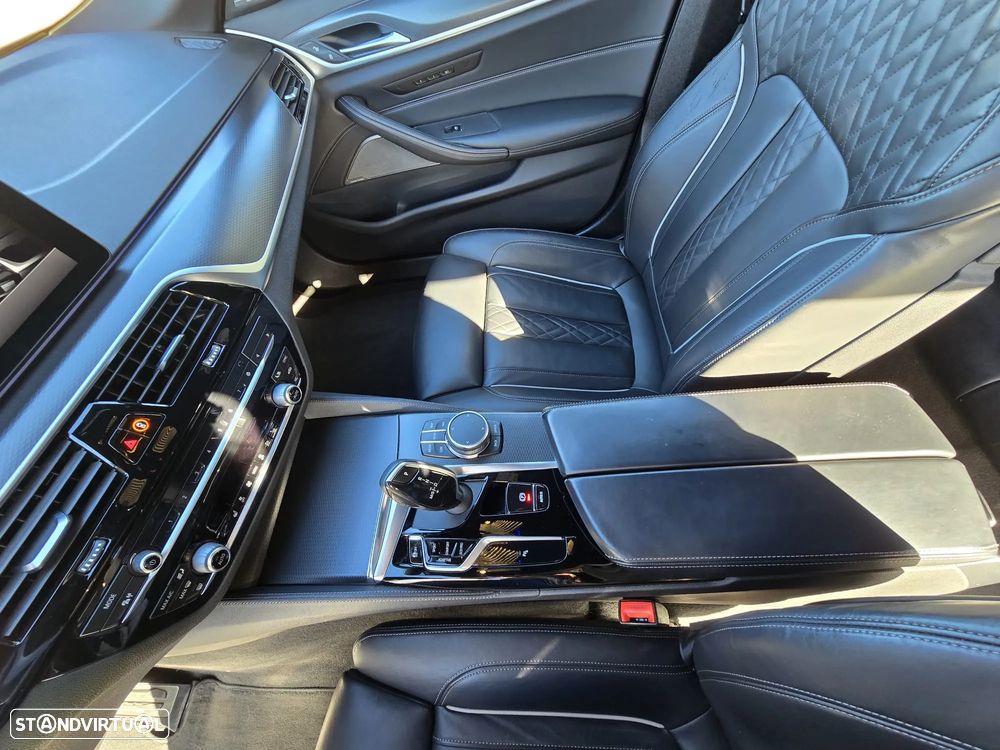 BMW 520 - 11