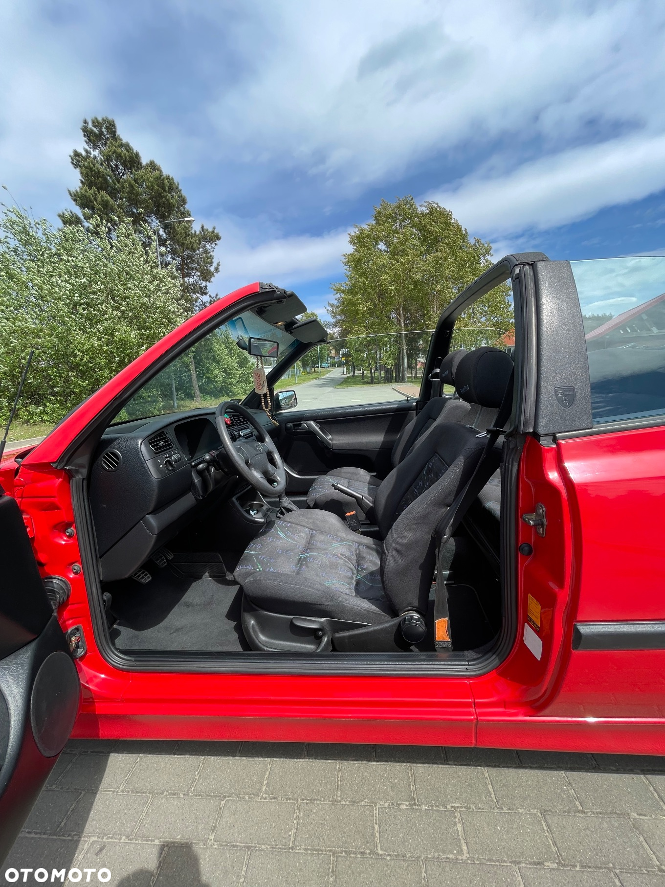 Volkswagen Golf Cabriolet 1.8 - 25