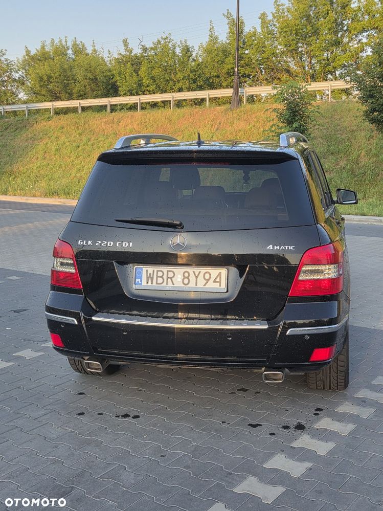 Mercedes-Benz GLK 220 CDI (BlueEFFICIENCY) 7G-TRONIC - 4
