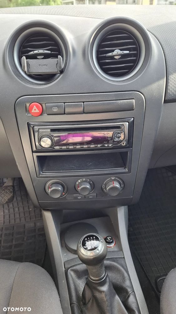 Seat Ibiza 1.4 16V Cool - 13