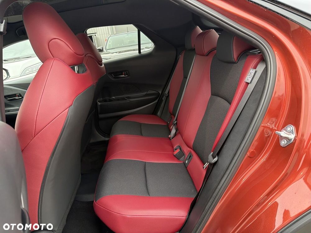 Toyota C-HR - 13