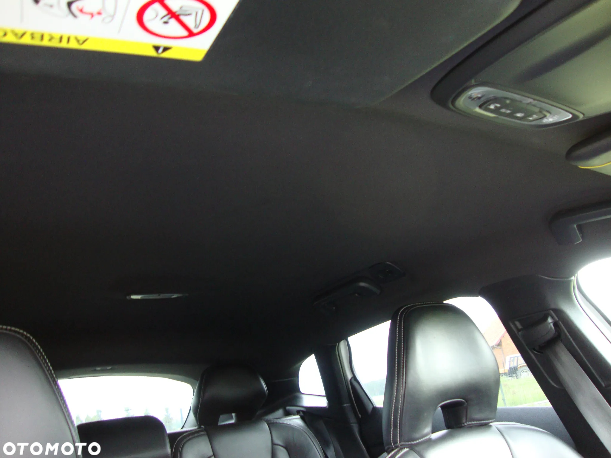 Volvo V40 - 36