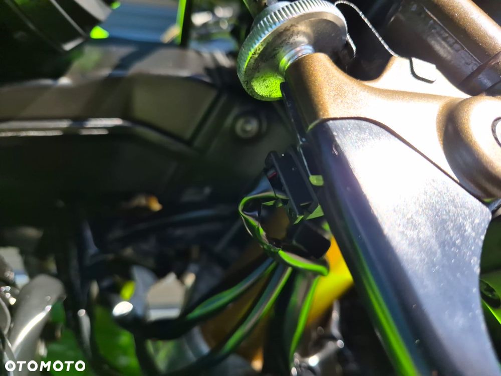 Kawasaki ZX - 16