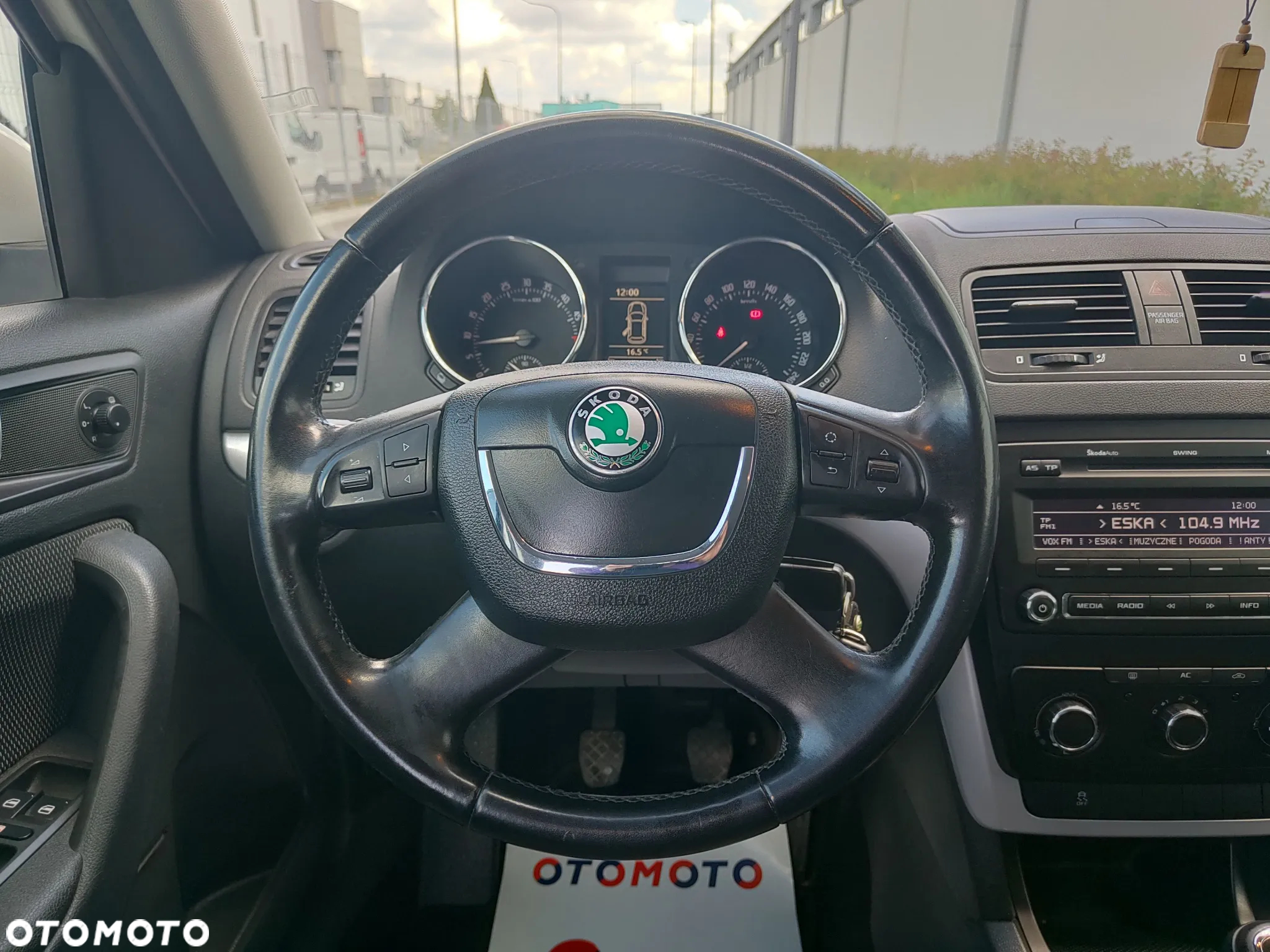 Skoda Yeti 2.0 TDI Ambition PLUS EDITION - 17
