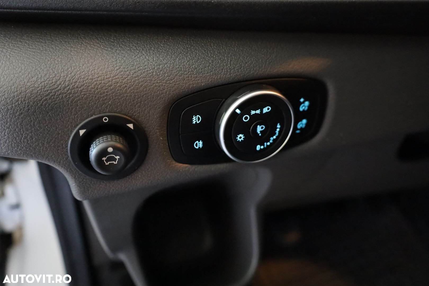 Ford Transit - 20