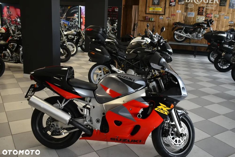 Suzuki GSX-R - 41
