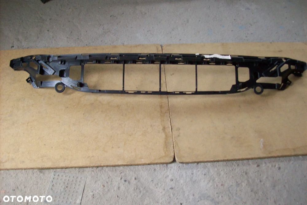 spoiler kratak zderzaka przedniego mercedes w213 lift amg - 1