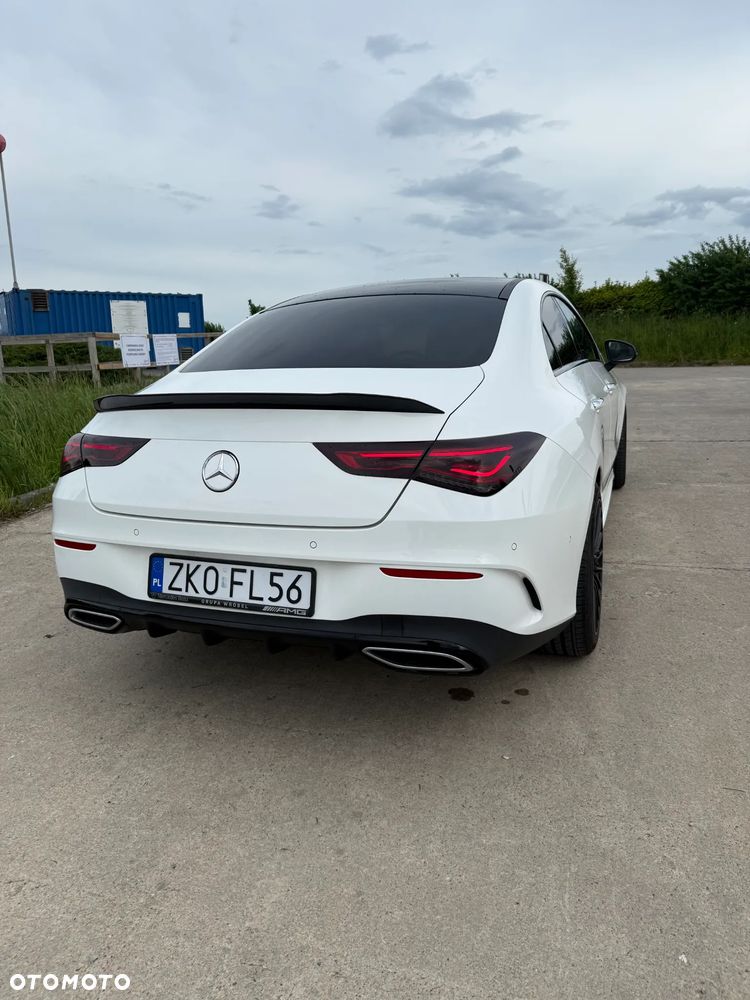 Mercedes-Benz CLA 220 4-Matic AMG Line 7G-DCT - 7
