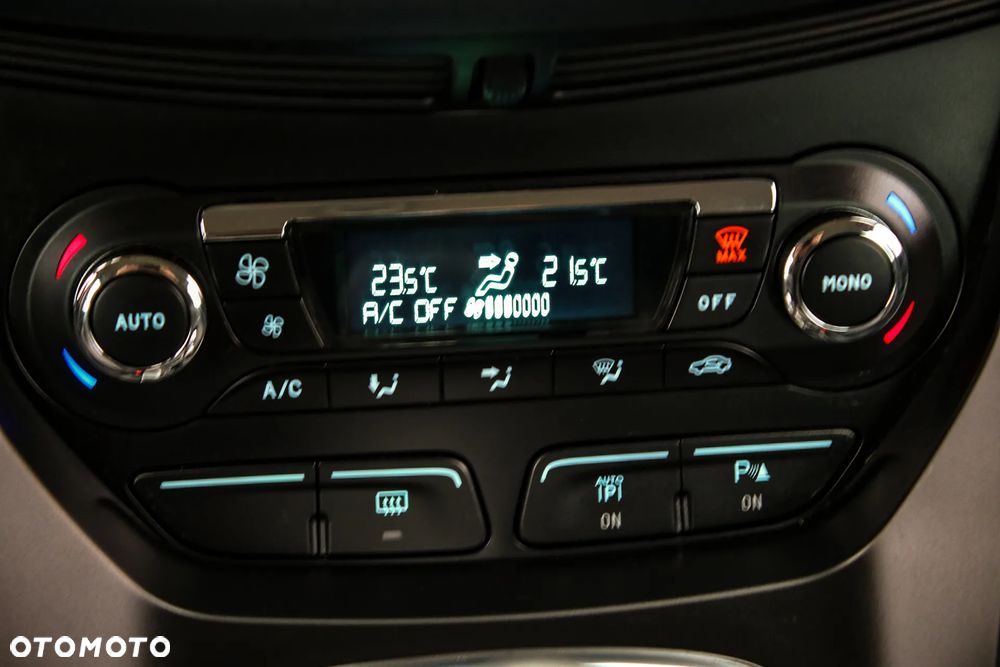 Ford Grand C-MAX 2.0 TDCi Champions Edition - 21