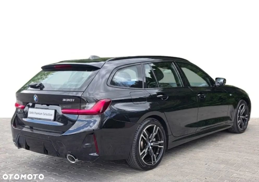 BMW Seria 3 330i xDrive M Sport - 6