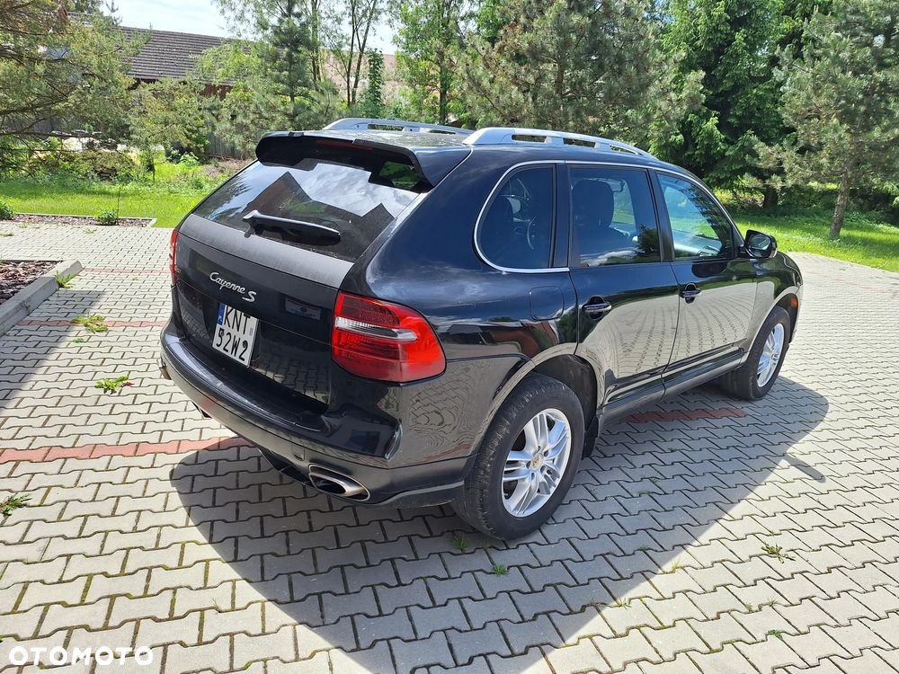 Porsche Cayenne S Tiptronic - 35