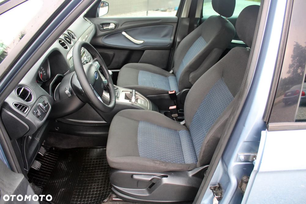 Ford Galaxy 2.0 Champions Edition - 22
