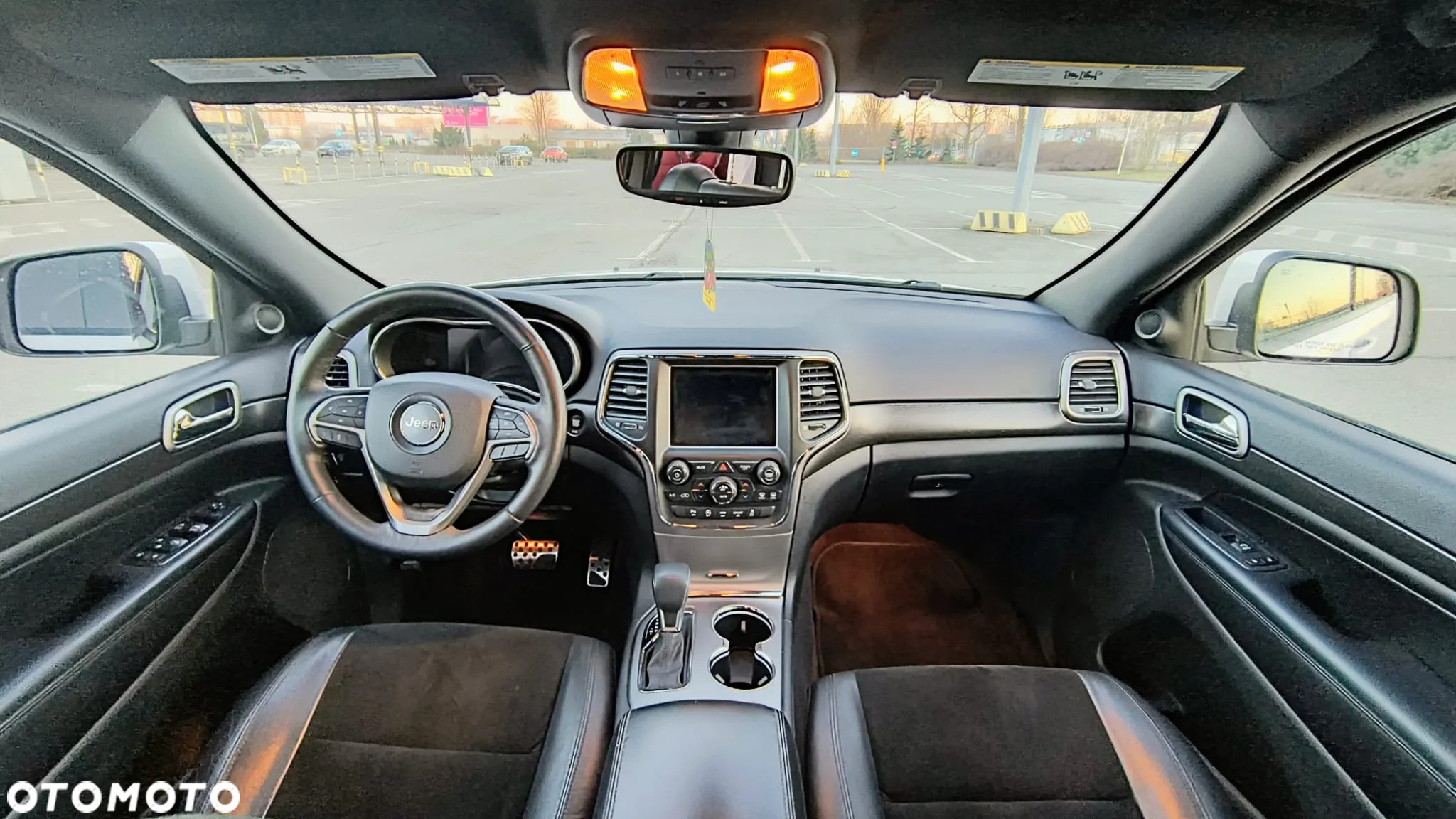 Jeep Grand Cherokee - 5