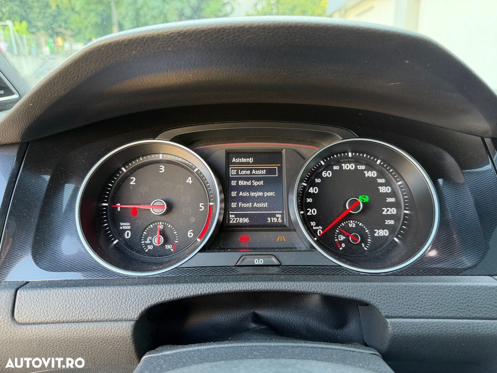 Volkswagen Golf 2.0 TDI DSG GTD - 17