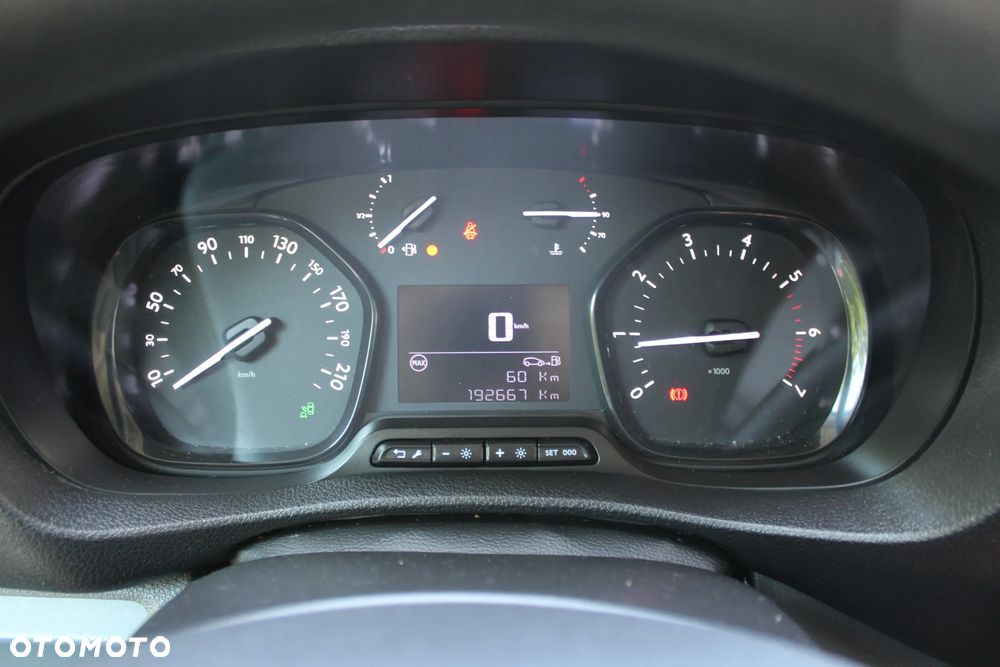 Opel Vivaro - 31