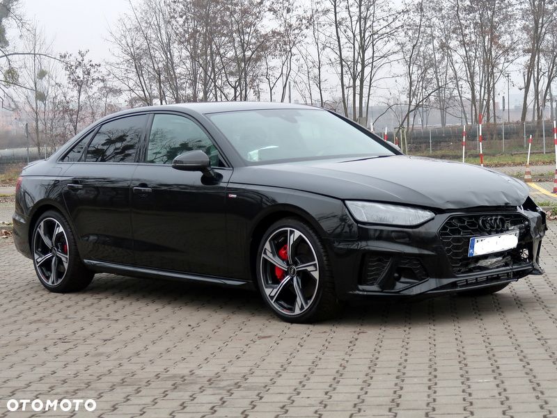 Audi A4 Limousine 45 TFSI quattro S tronic S line - 1