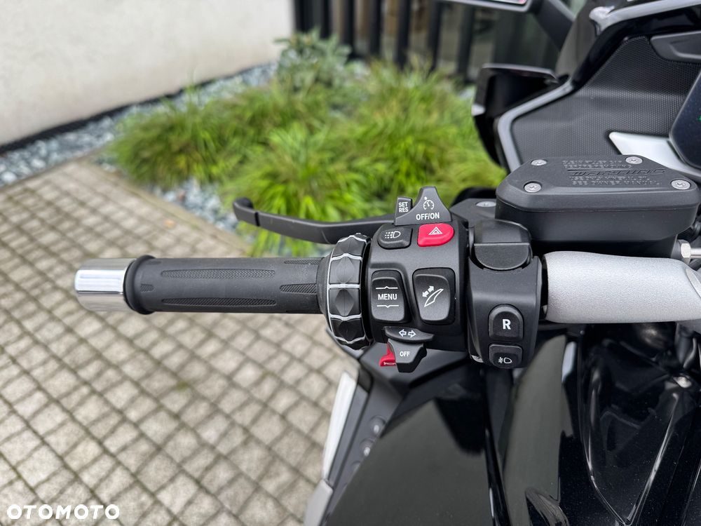 BMW K - 7