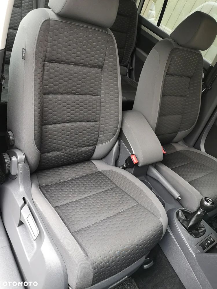 Volkswagen Touran 1.4 TSI Trendline - 27