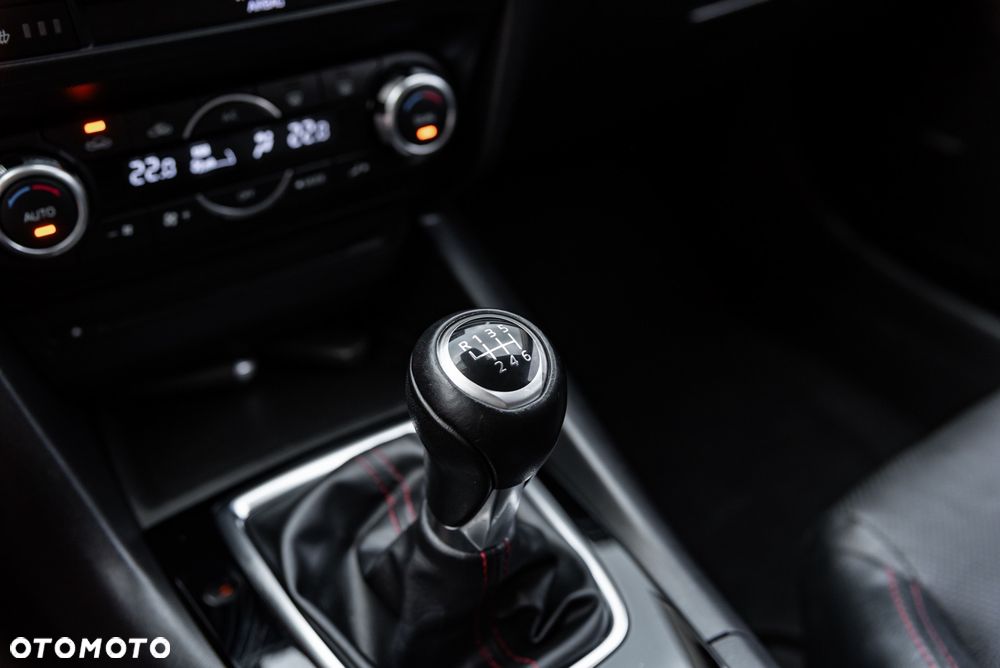 Mazda 3 SKYACTIV-G 120 Sports-Line - 34