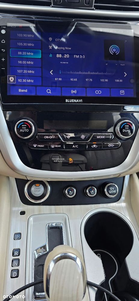 Nissan Murano 3.5 V6 Premium - 23