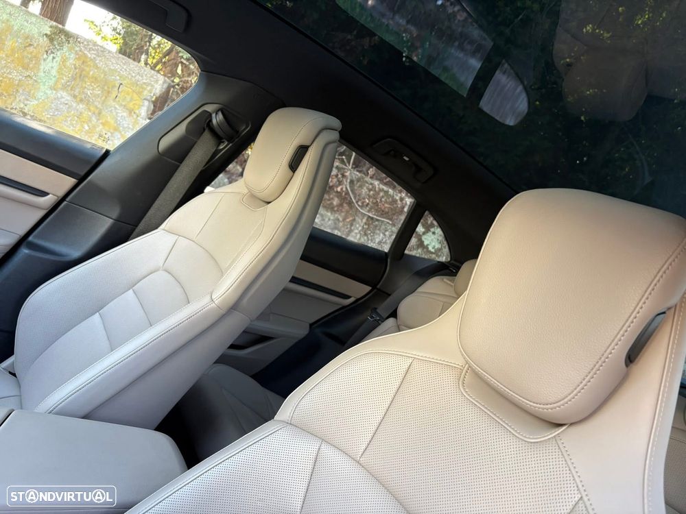 Porsche Taycan Cross Turismo Sport bateria Performance Plus - 13