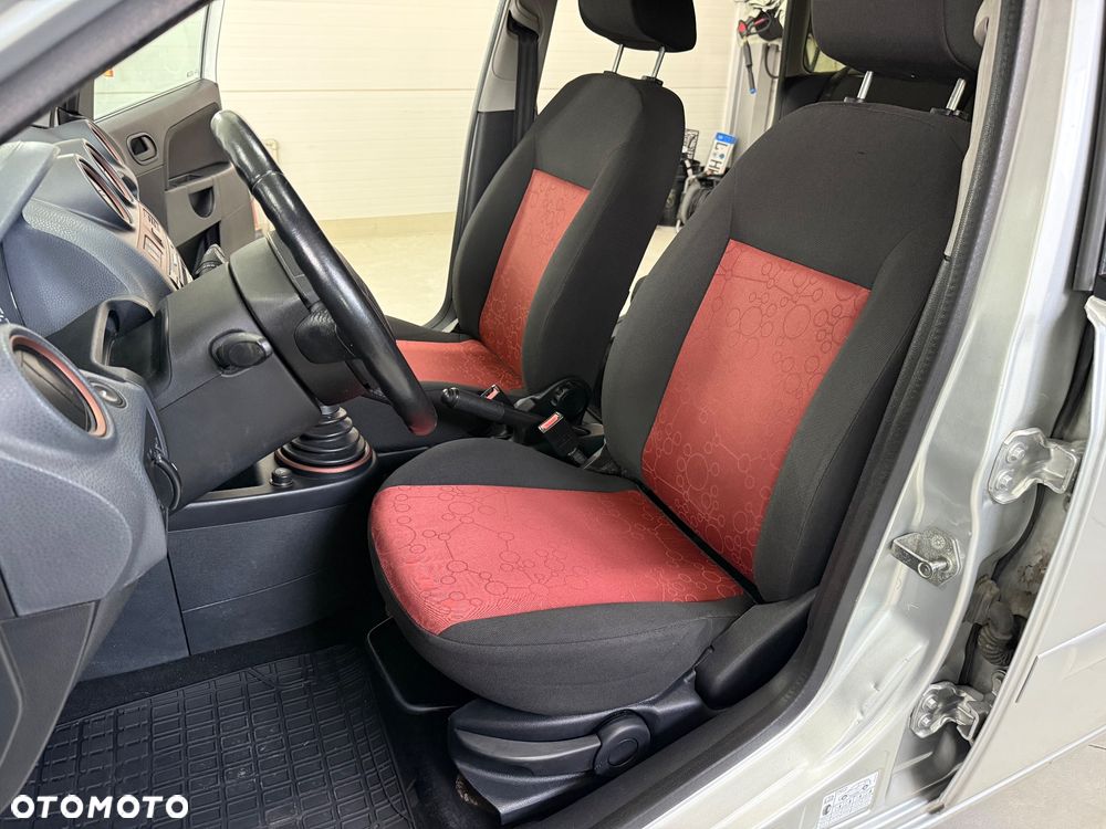 Ford Fiesta 1.3 Silver Magic - 9