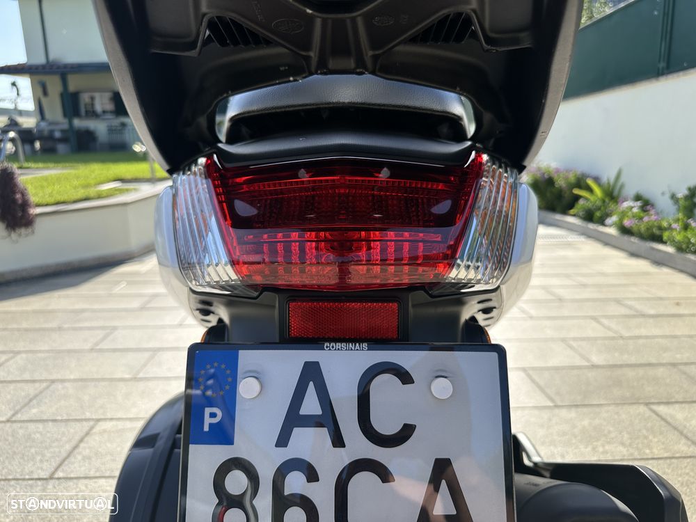 Yamaha NMAX 125 com Pack Urban - 26